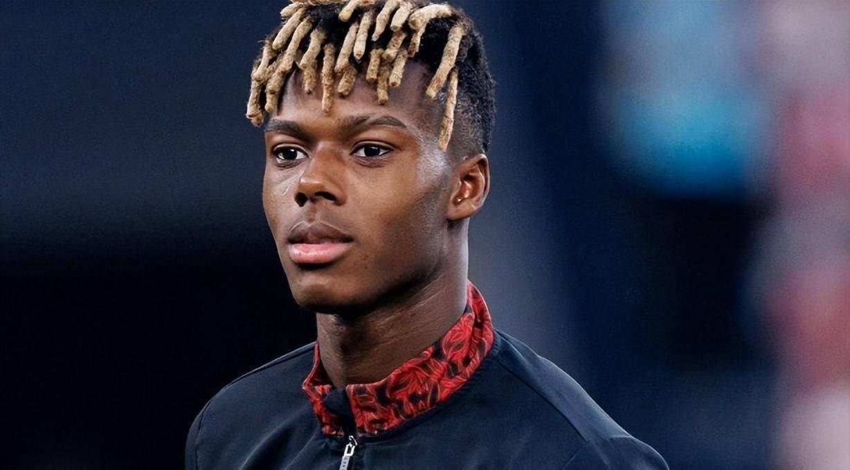 拒绝拜仁、阿森纳，西班牙国脚铁心加盟巴萨