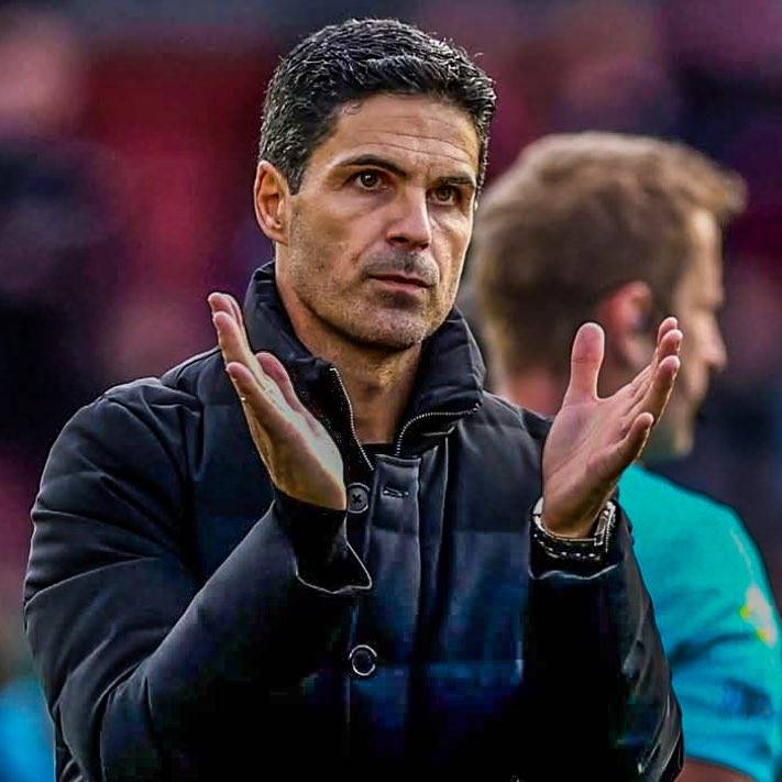 2-0！1-2！阿森纳7场不败登顶英超，利物浦遭切尔西18岁小将绝杀